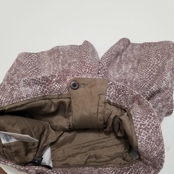 Banana Republic Snakeskin Print Casual Shorts - Picture 10 of 13